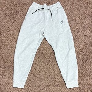 Nike Mens Tech Fleece Birch Heather Sweatpants